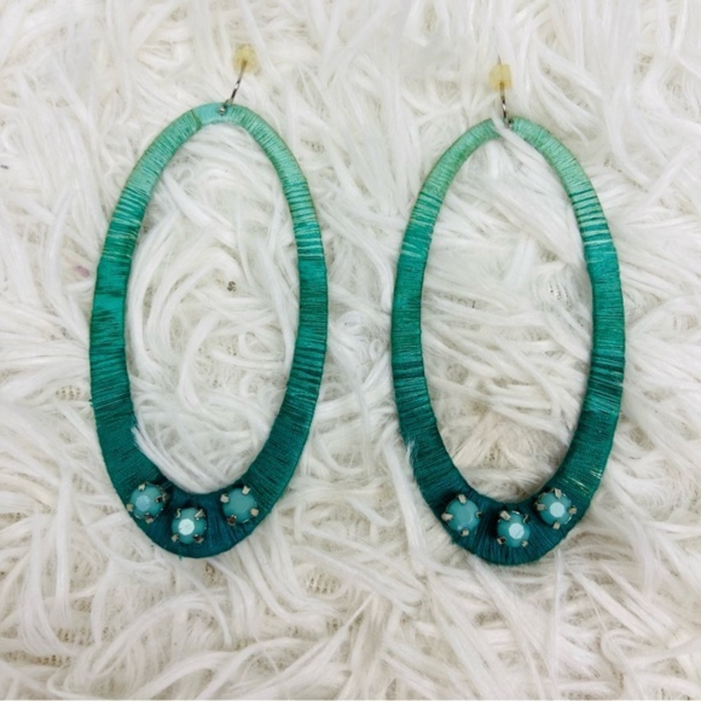 JESSICA SIMPSON green woven turquoise, jeweled, oval western earrings